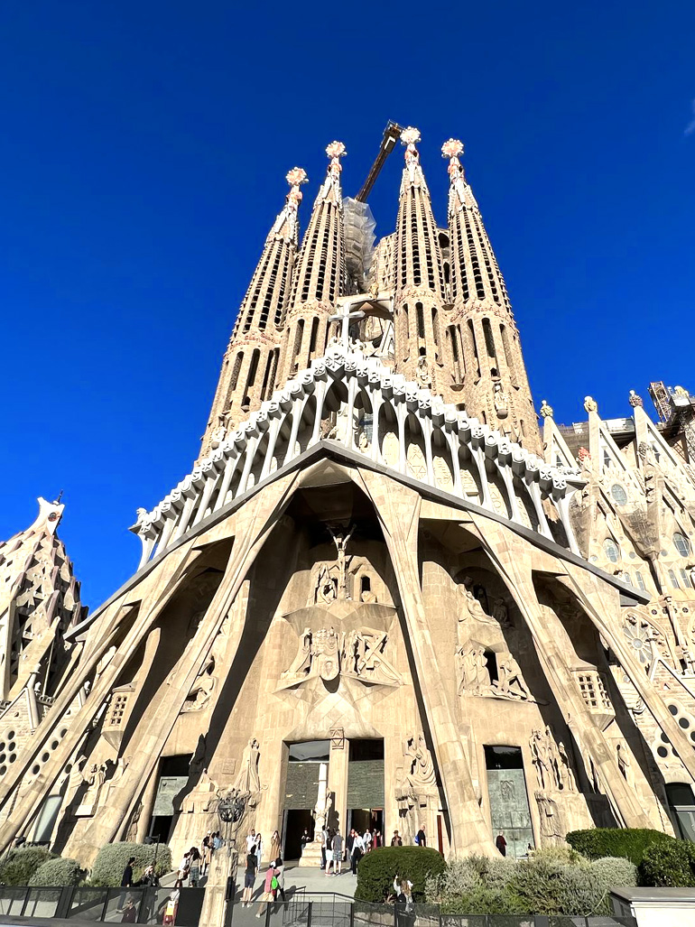 Spanien